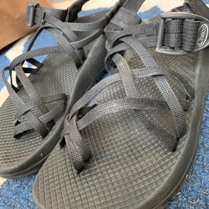 Chacos Z2 black double straps